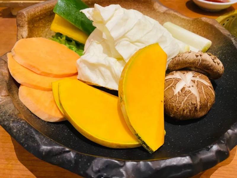 连续5家餐厅订位失败后,我walk in了这家空荡荡和牛烤肉店Wagyu Aoyama