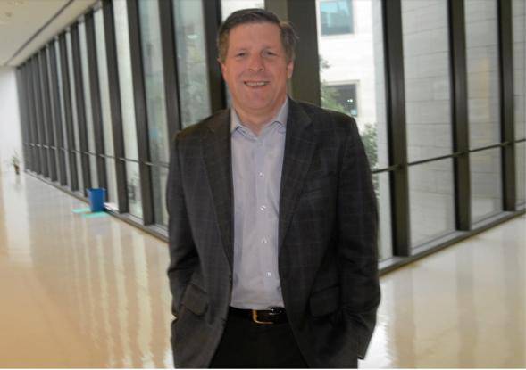 新加坡华人平均寿命83岁,将赶超日本,背后竟是这位抗衰科学家