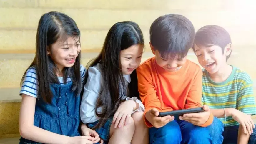 “来新加坡陪读,我们走过的那些辛苦路,不想要你再走了……”