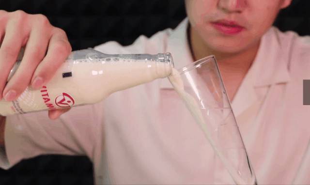 實拍測評!喝過新加坡這12種奇葩飲料,才算沒有白來