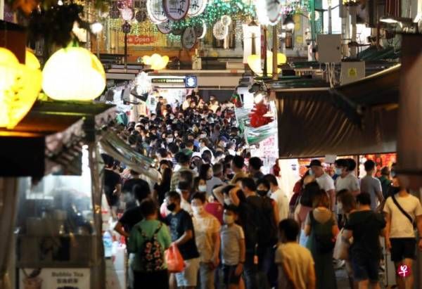 ◤新国CCB◢ 牛车水初见久违人潮   年货市场买气慢热