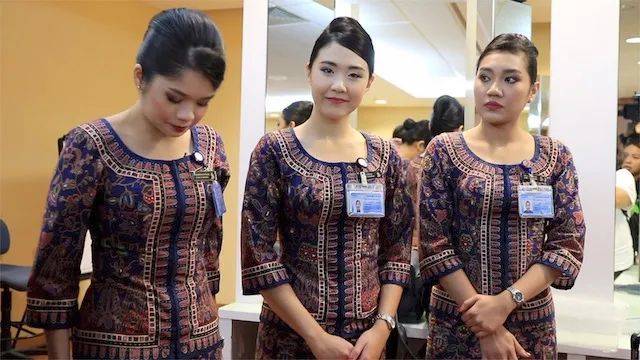 新加坡5死1伤车祸：为救男友80%烧伤的美女歌星，刚脱离危险！她还得面对这些