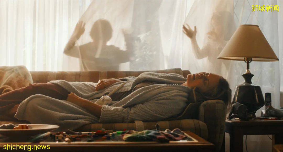 “我假装大学生勾引我在新加坡的老公......”