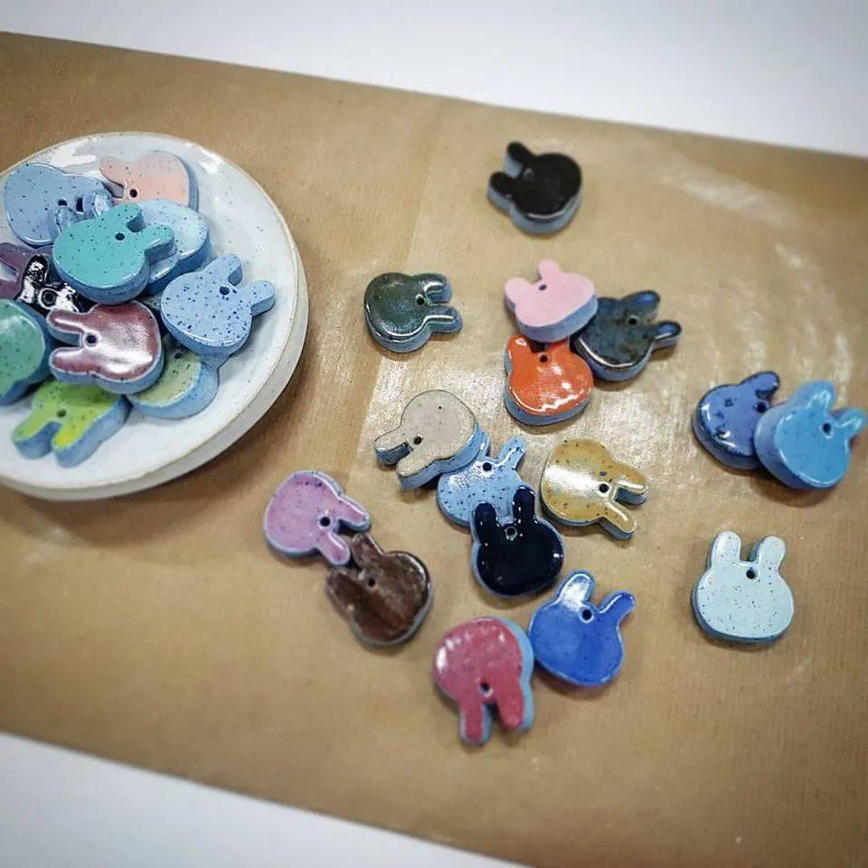 一起玩泥巴!新加坡11家陶艺馆,给娃童年加点糖,还能带作品回家