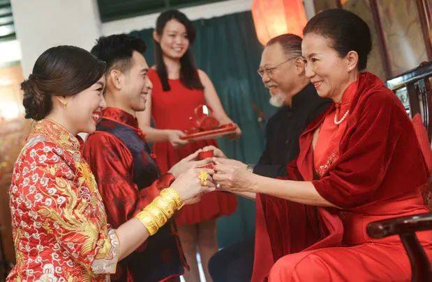 獅城百科 一場傳統的新加坡婚禮和中式婚禮究竟有哪些區別