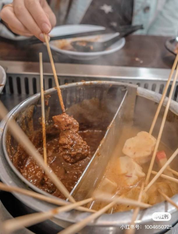 大馬風味沙爹Lok Lok，一支S$0.80 ！Malaysian Local Delights 開至淩晨2點，深夜覓食好去處