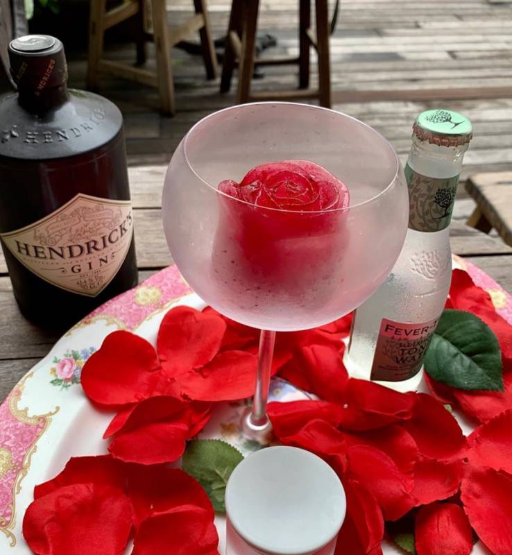 讓人流口水的海鮮TomYum面大排檔,還有每個角落都美炸的酒吧,這周網紅餐廳你都吃了嗎