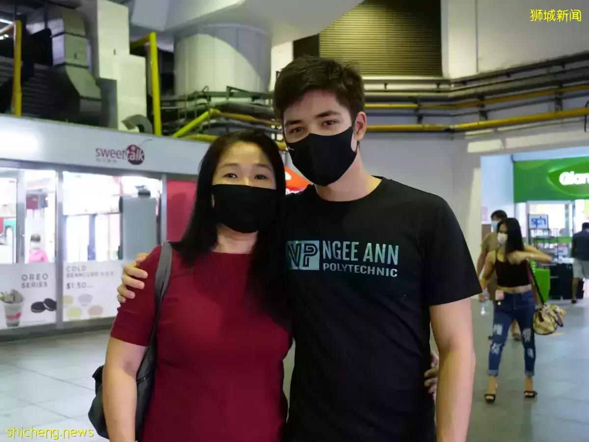 跨境巴士重启克兰芝地铁站再现人气 商家：开心顾客回来  