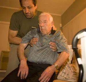 揭秘新加坡請“男傭”的那些事兒～業內人士勸：別請