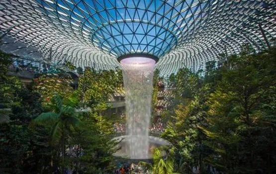 新加坡最豪华商场排行榜单出炉,星耀樟宜占据榜首