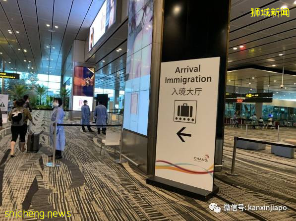 从伦敦飞13小时航程同排者确诊后，我在新加坡被这样安排