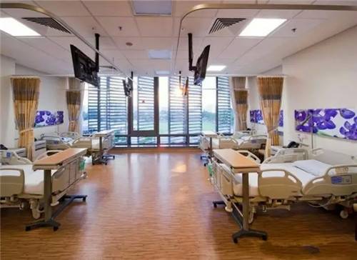 下流，新加坡一男护士竟骚扰女病人