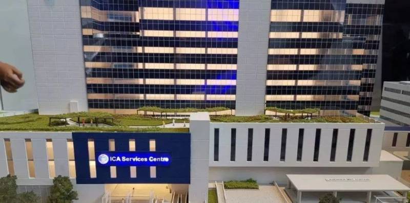 因为兴建新的大楼，新加坡移民厅旁的停车场停止使用