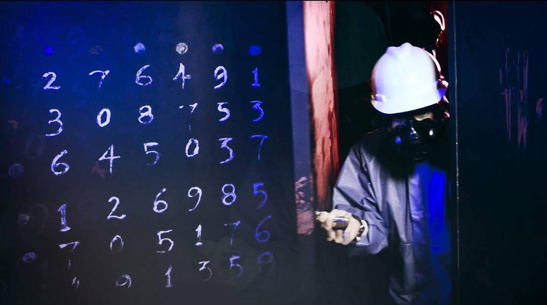 夜貓出遊🔛 10大夜間娛樂活動，開啓嗨皮夜生活！玩轉新加坡密室、保齡球、超夯貨櫃