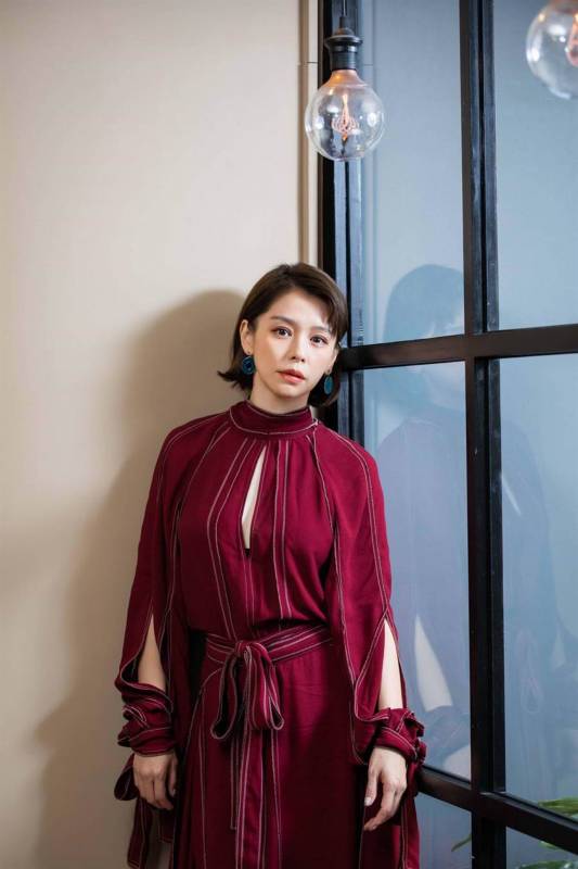 闪婚狮城老公李云峰 徐若瑄自豪嫁对人