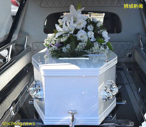 新加坡老人身患重症后又感染新冠!他选择在家去世