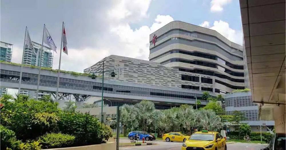 陈笃生医院紧急通知,任何访客都不得进入医院