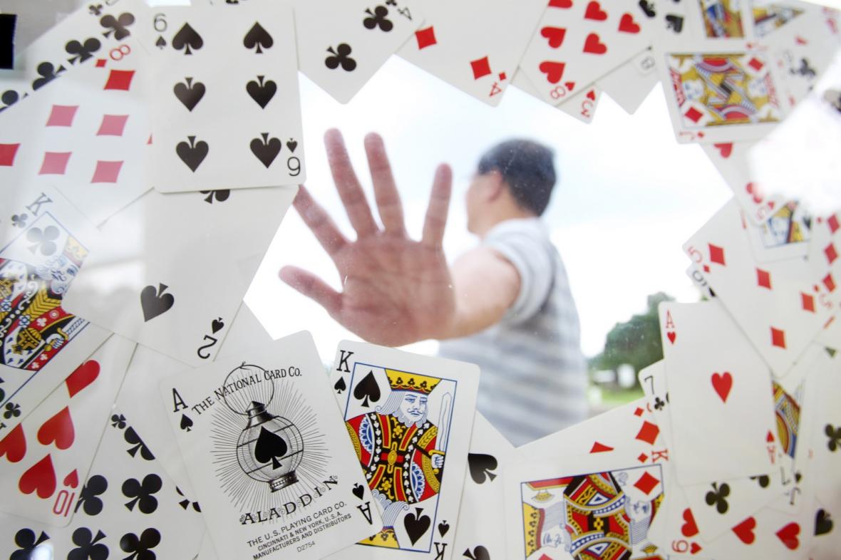 赌场要变大 小心赌瘾跟着变大