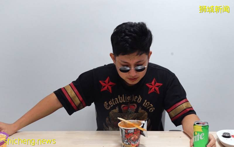 實拍!疫情期間自虐!在新加坡挑戰全球第一辣的泡面!