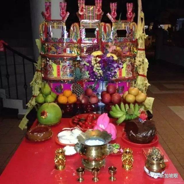 坡岛人今晚通宵干这件事,庆祝他的生日