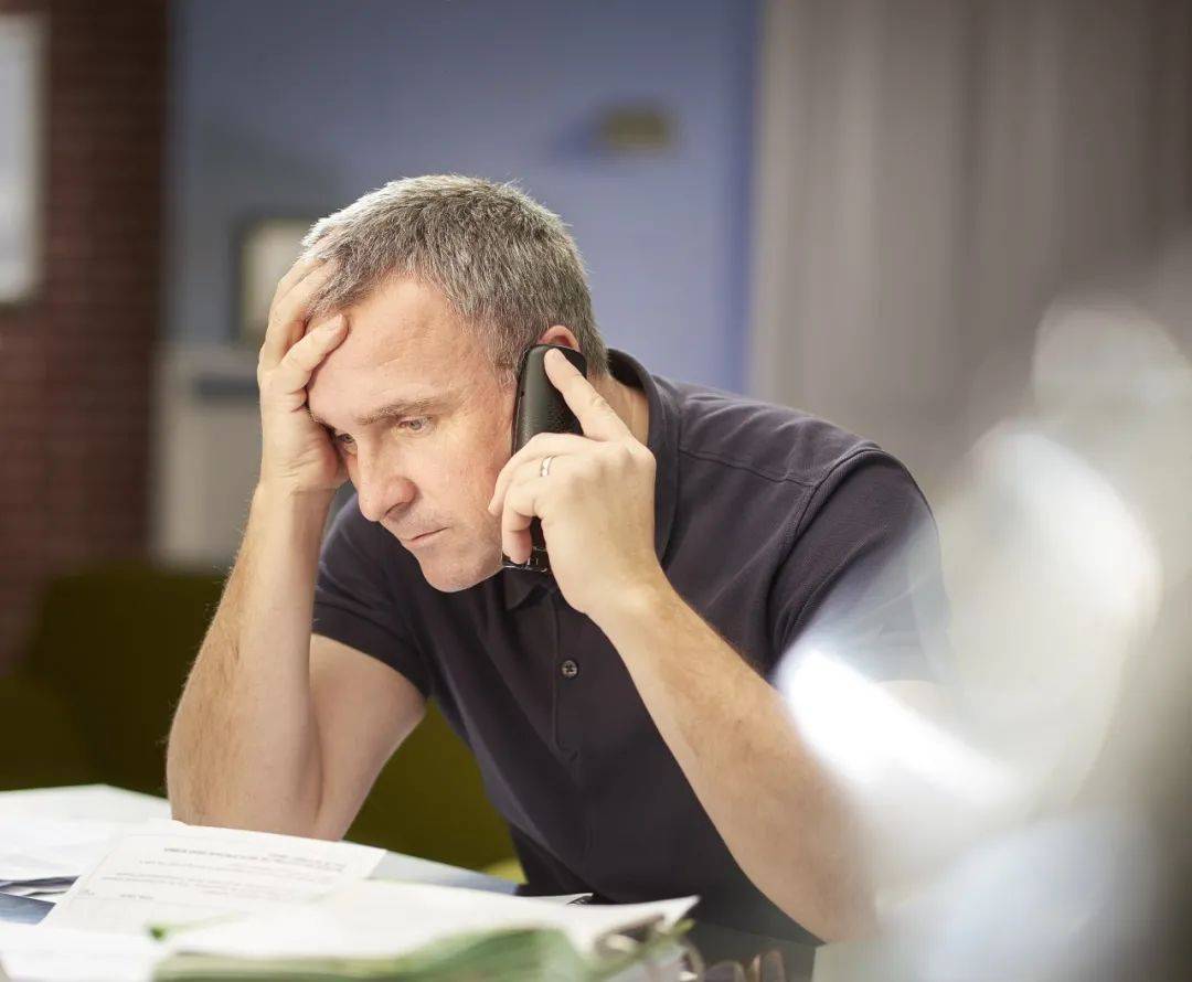 新加坡一大批詐騙犯落網!你最近也接過這樣的電話麽