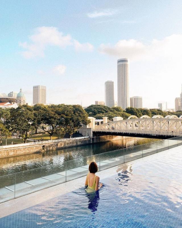 新加坡城市秘境✨ 闖入鮮爲人知的地下通道!時空交錯、穿梭未來