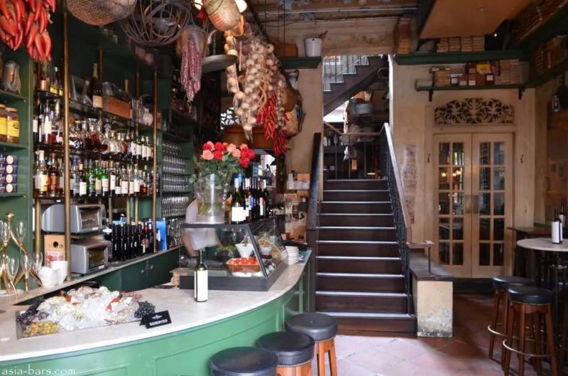 讓人流口水的海鮮TomYum面大排檔,還有每個角落都美炸的酒吧,這周網紅餐廳你都吃了嗎