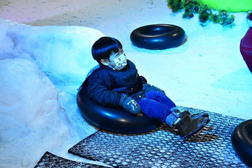 新加坡下雪了！5大冰雪奇境，夢幻雪花從天而降❄️ 2020年來個白色聖誕節