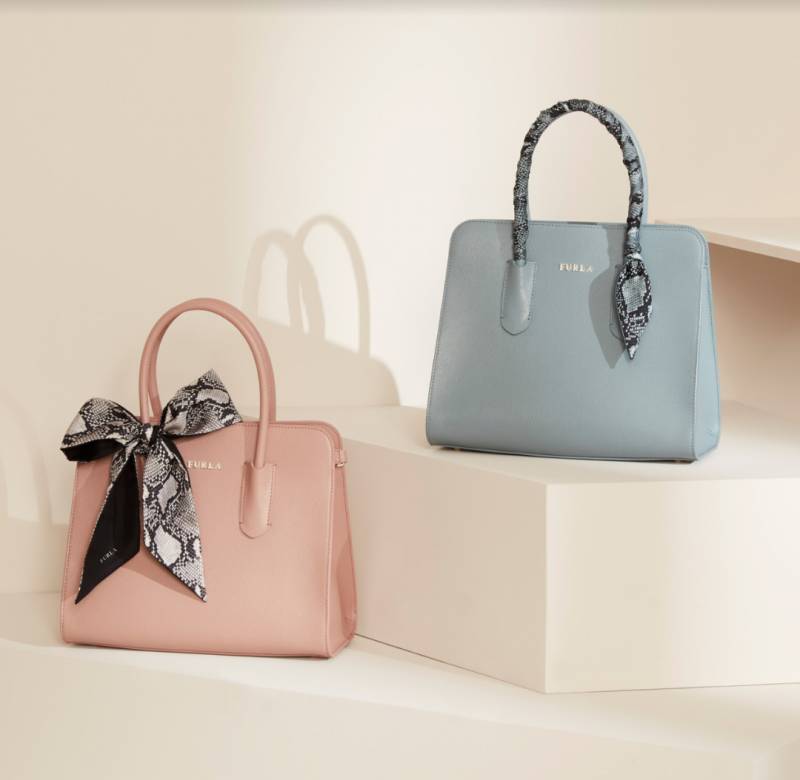 新加坡住這個區的人太爽了！新隆高鐵，三大商場，小CK阿迪達斯低至5折