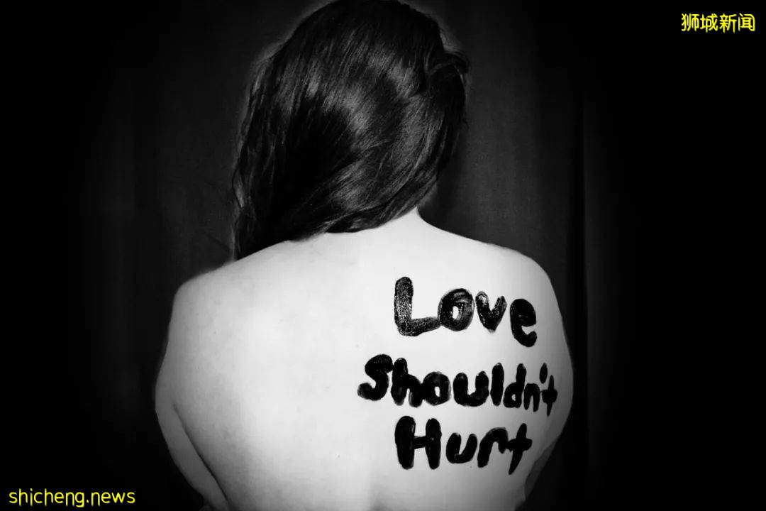 可怕!女性职场地位降低只需几分钟!对于性别平等,新加坡总统哈莉玛这样说