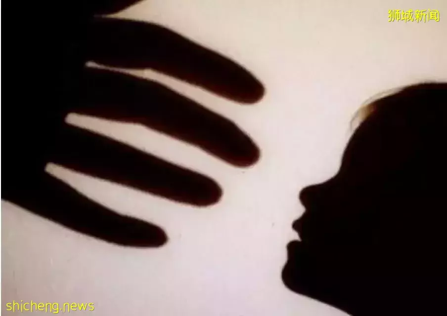 坐牢33年，最高鞭刑24下！禽獸生父性侵4個女兒十余年！新加坡這些行爲也會被鞭