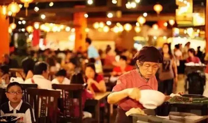 漲漲漲！疫情未走、工資沒漲、這些必需品又起價！荷包如何不縮水