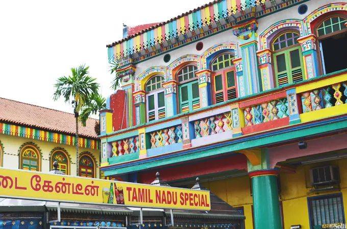 小印度屠妖节亮灯仪式因疫情而改为电视直播,象征点燃希望之灯