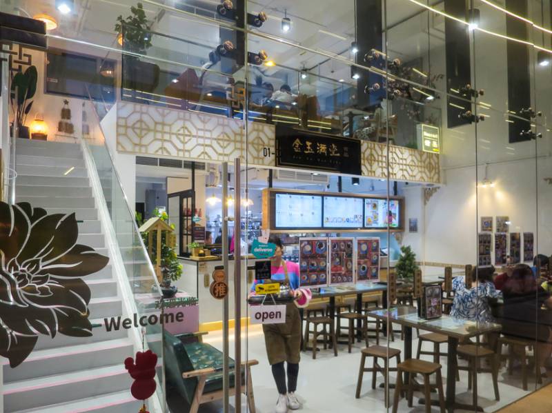 好吃又不貴！飯後必須來一發！新加坡傳統甜品大盤點！楊枝甘露，芝麻糊，芒果冰我來了