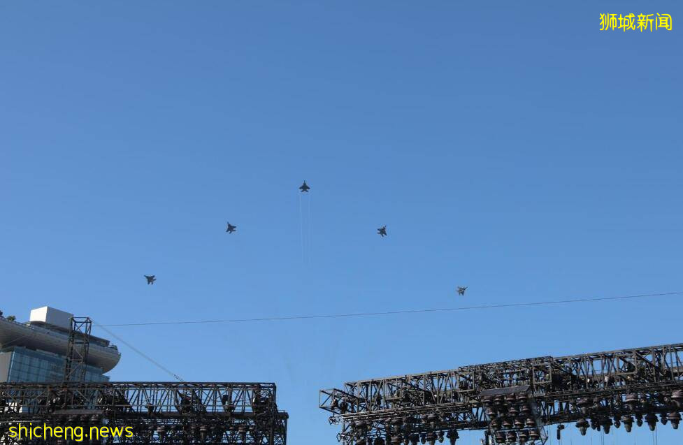 新加坡国庆盛典占C位！燃！超燃！太超燃