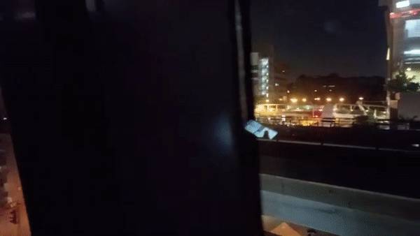 實拍!新加坡地鐵線大崩潰!人擠人,黑暗中被鎖車廂三小時