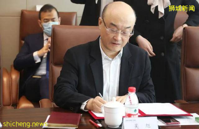 一年半虧光89億，閩籍新加坡老牌富豪在“一個紳士”面前人仰馬翻