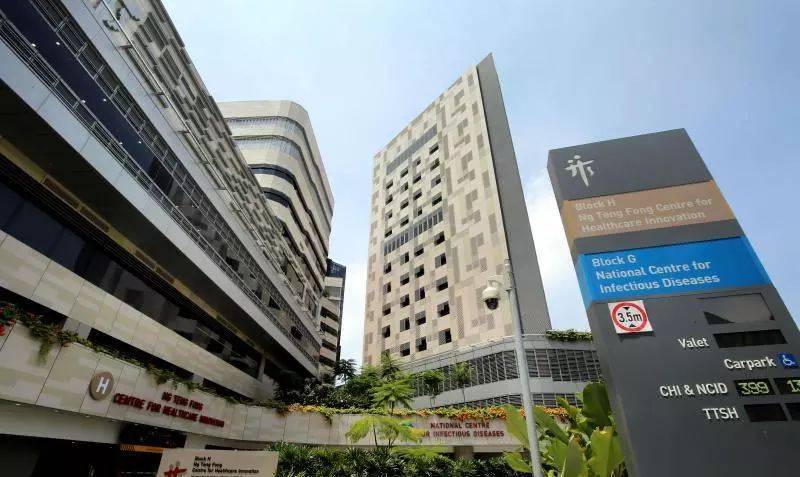 新加坡第五例确诊，14天隔离期，送不送孩子去学校