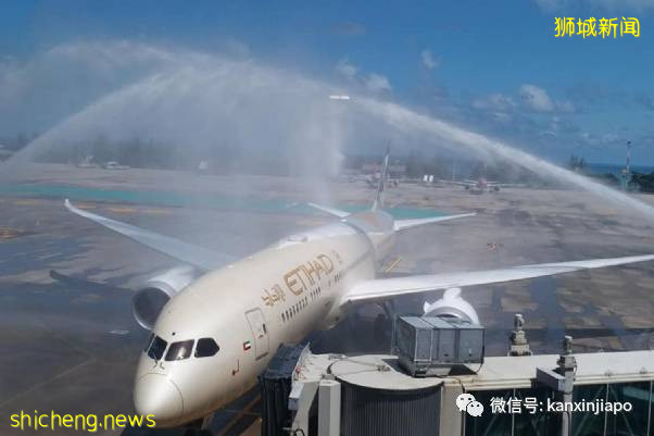 打疫苗者跨国旅游免隔离，51名新加坡游客到访普吉岛