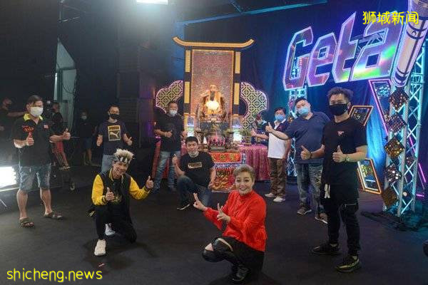 确保传统延续  七月天天网上歌台