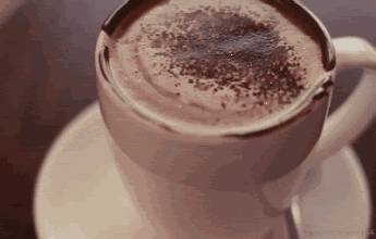 为啥新加坡人天天喝咖啡?原来一天喝4杯可以减肥,还能续命