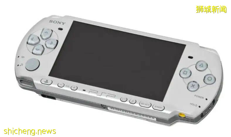 新加坡疫情阻斷期遊戲機銷量暴增50%,中國網友:現在還玩遊戲機!