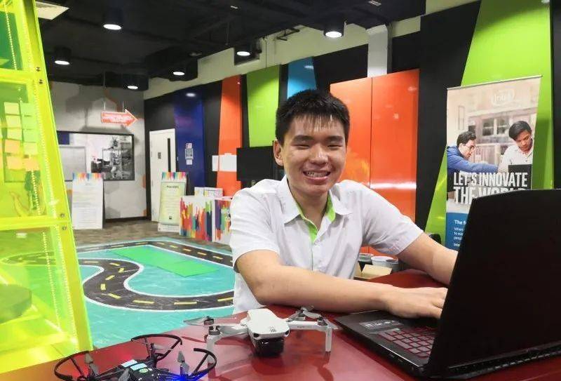 人工智能等新领域藏机遇,新加坡外交部长呼吁学生:掌握专业知识和技术,把握新兴领域新机遇