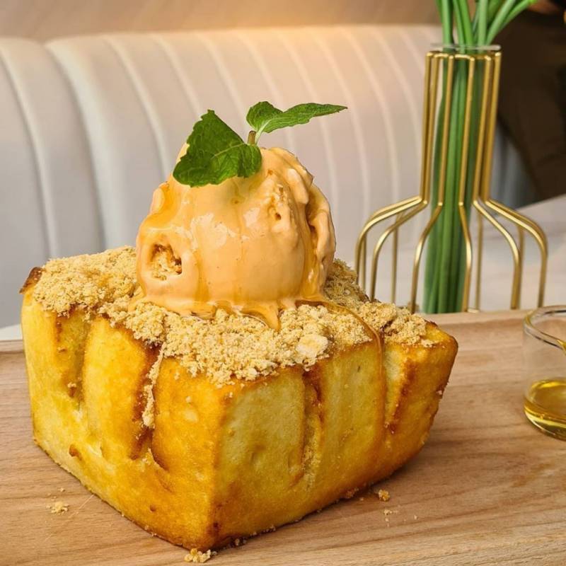 “泰幸福”開到淩晨的泰式甜點!裝潢很網紅,甜品很泰式!最接近泰國的美味