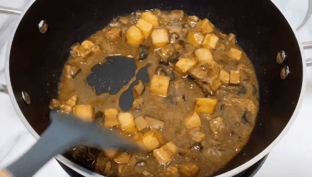 備受追捧的海底撈開飯了系列升級回歸!海底撈麥啤團購價開搶