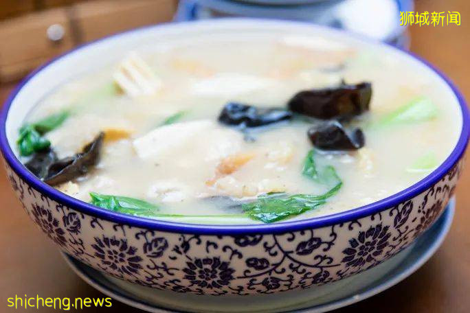 新加坡唯一的徐州餐厅开启送菜模式!招牌菜买一送一