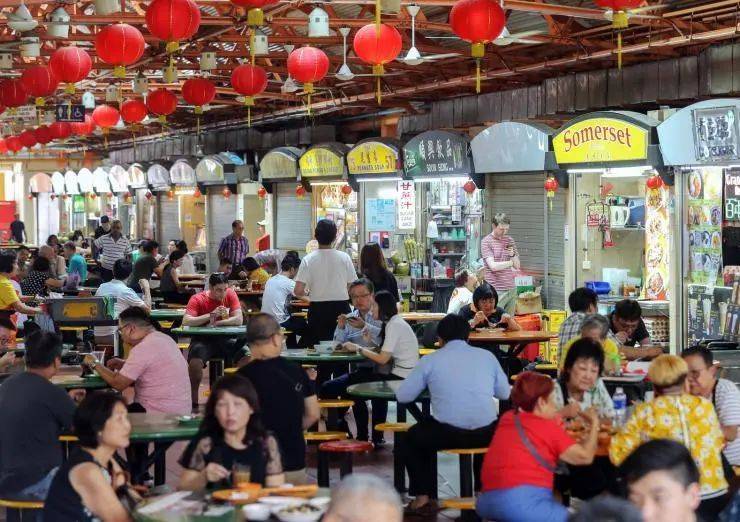 饭都不做的新加坡人靠什么“续命”?揭开真相后,羡慕了