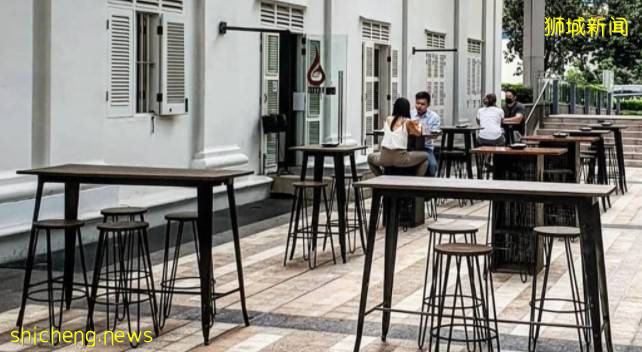 食客頻頻不顧安全距離!這可爲難壞了業者