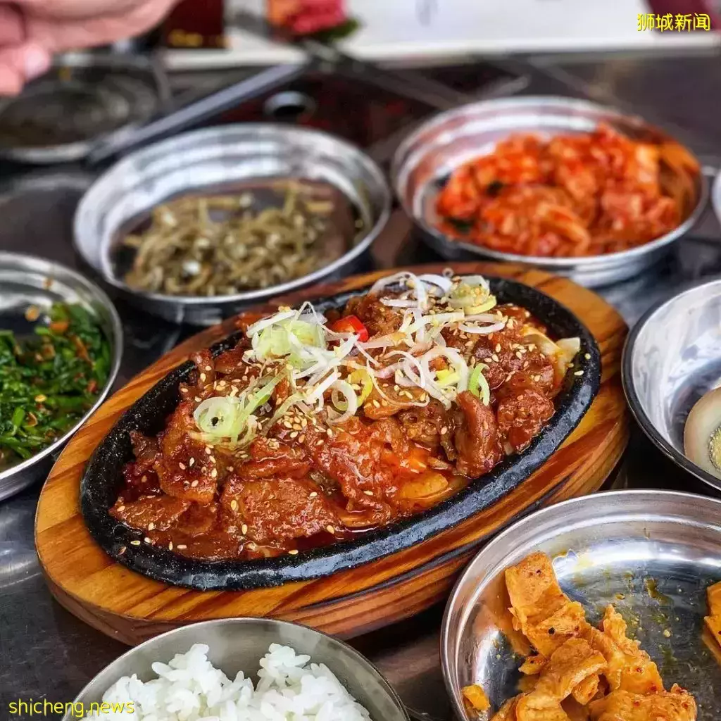The GOGI韩式铁板芝士炸鸡、辣炒猪肉、芝士玉米🤤 经典韩式料理这里吃