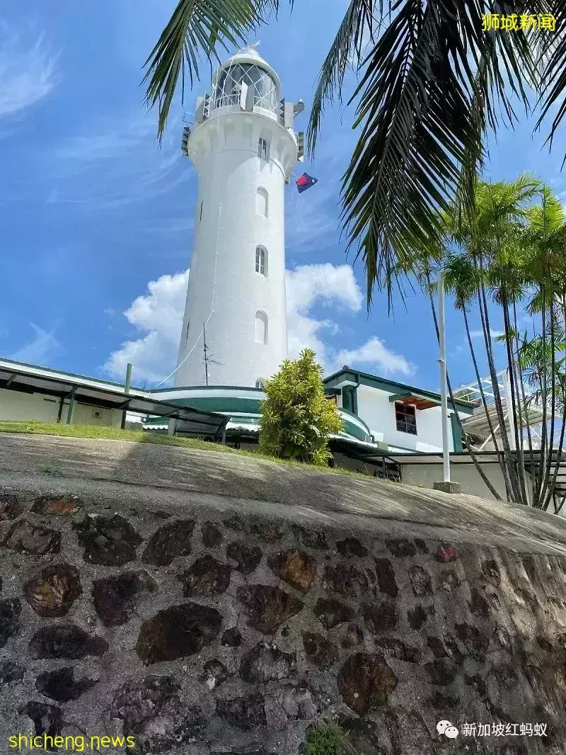 位于新加坡海域最南端的燈塔，究竟有何魅力總一票難求